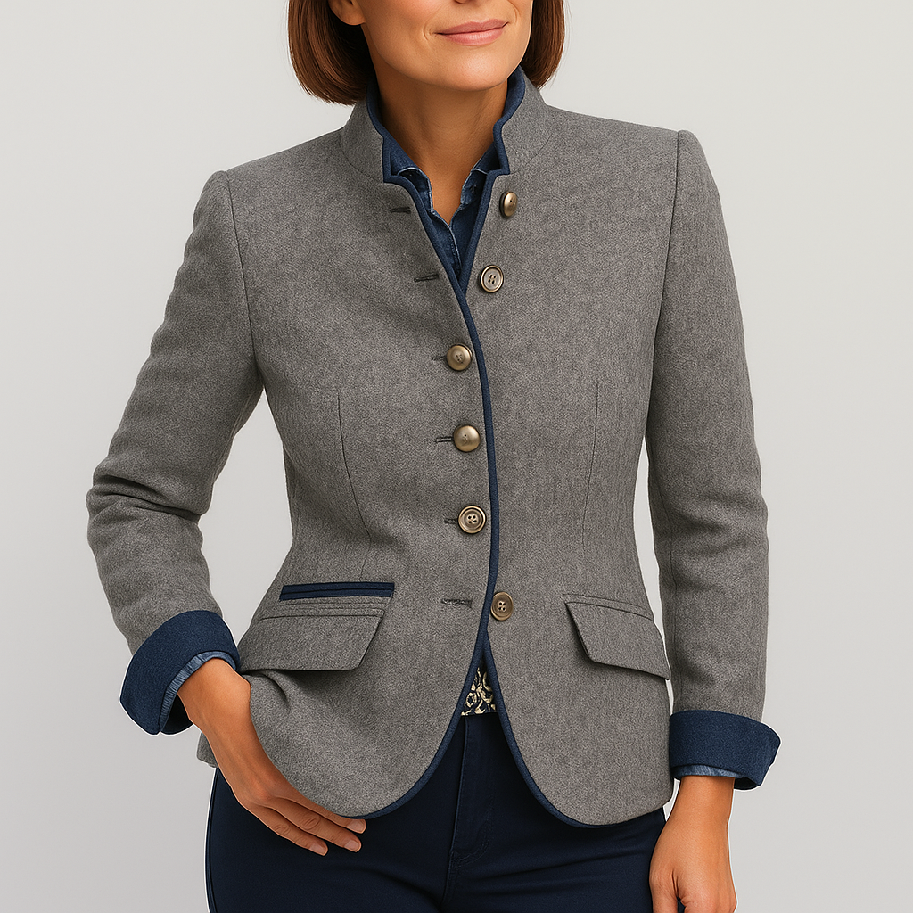 Sara | Elegante Kurzjacke mit Taschen